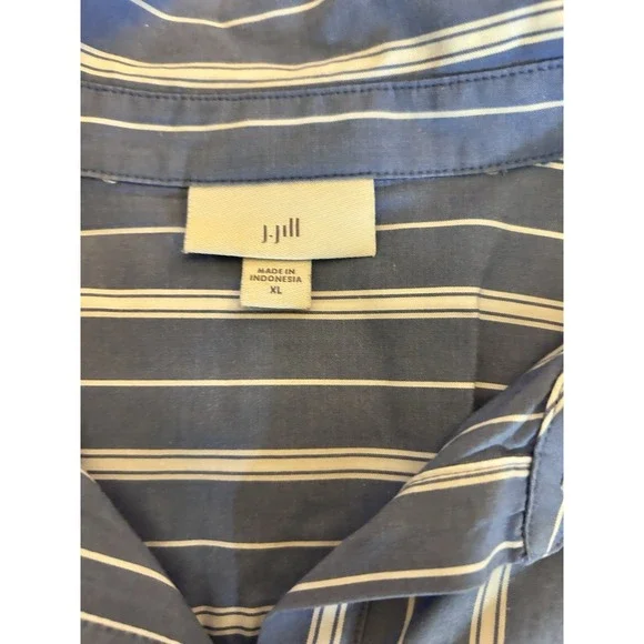 J.Jill Women's XL Blue White Striped Button Front Shirt Collared Long‎ Sleeve - Picture 2 of 2